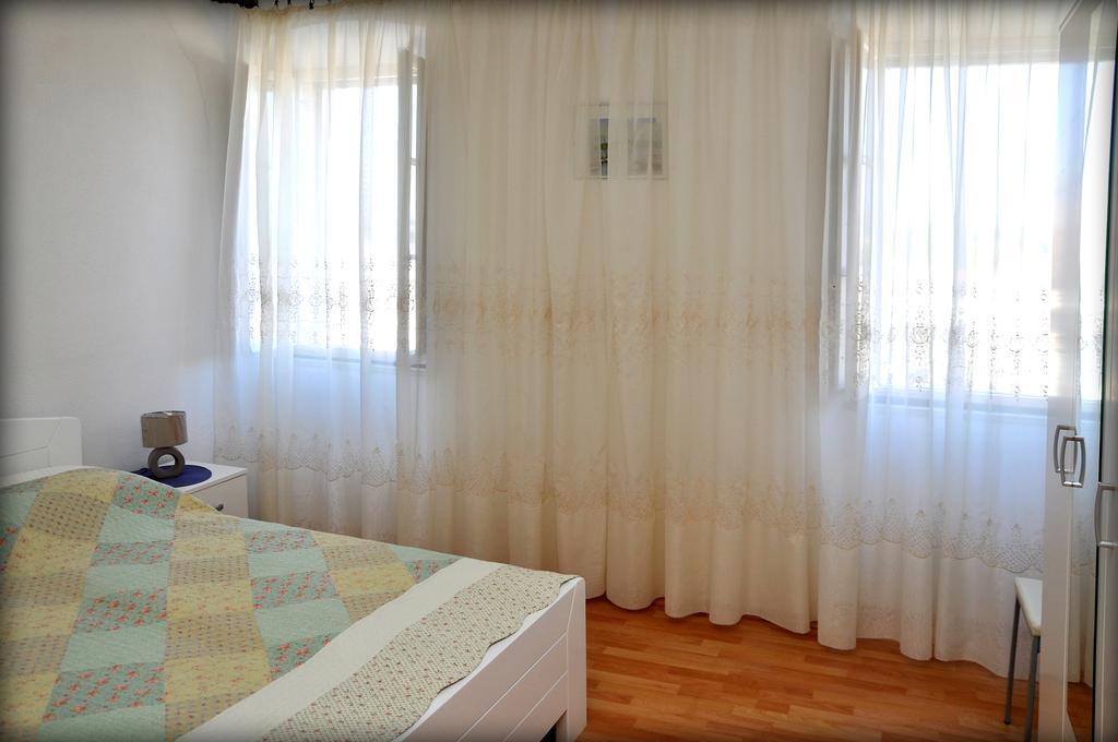 Apartments Sunny House Lumbarda Pokój zdjęcie